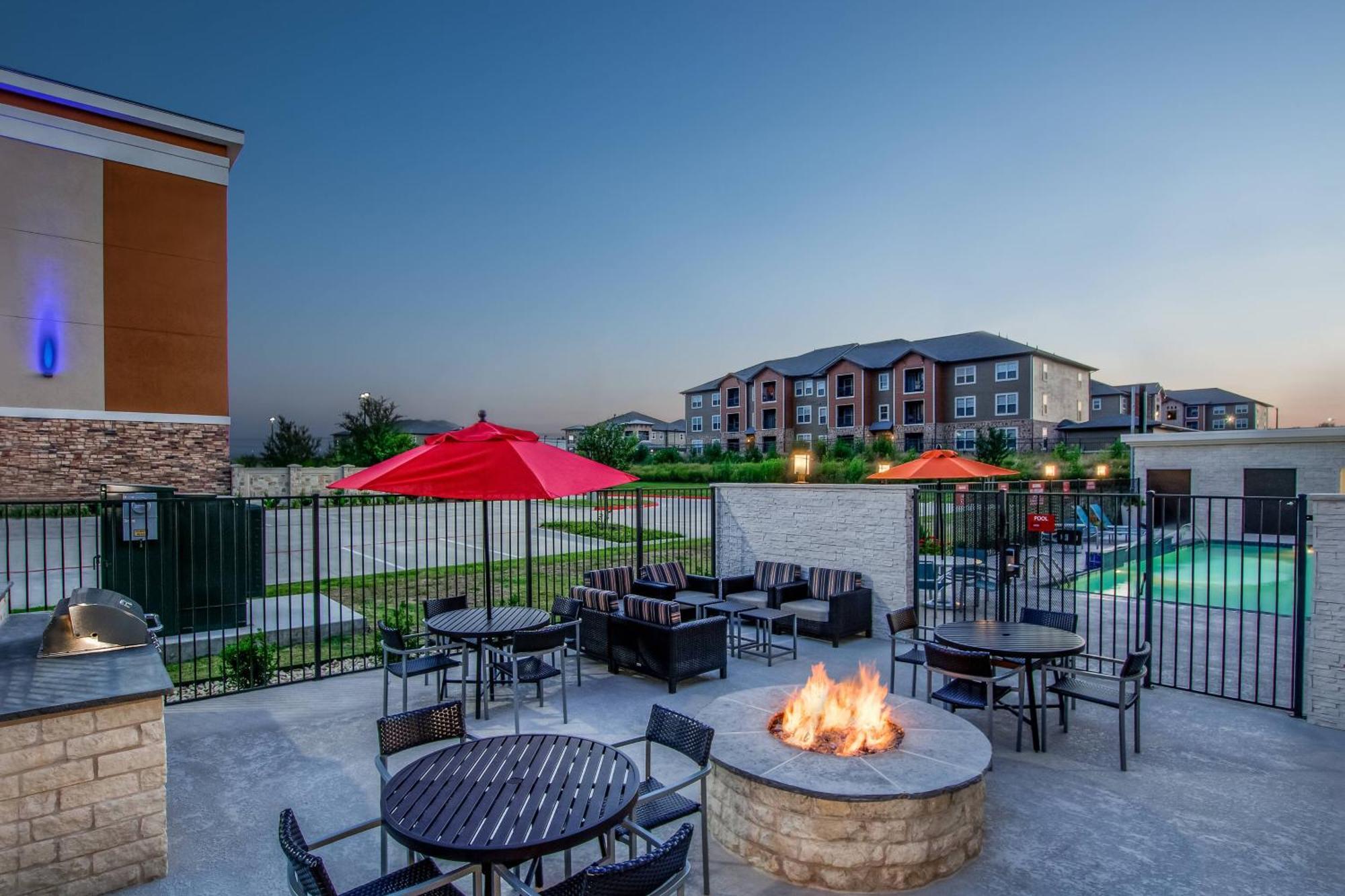 Towneplace Suites By Marriott Waco South Ngoại thất bức ảnh